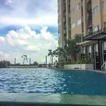 Best Price 1Br Apartment At The Oasis Cikarang By Travelio