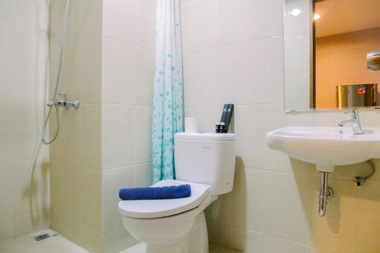 Price 1br At The Oasis Cikarang By Travelio Apartemen
